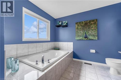 125 Voyager Pass, Binbrook, ON 