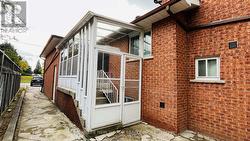 LOWER - 38 WELDRICK ROAD W  Richmond Hill, ON L4C 3T8