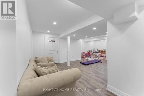 42 Alistair Crescent, Vaughan, ON 