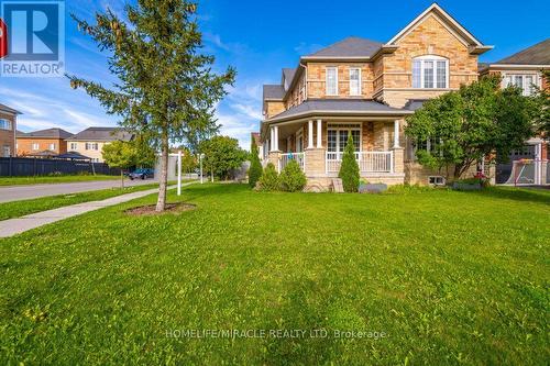 109 VIPOND WAY  Bradford West Gwillimbury, ON L3Z 0G5