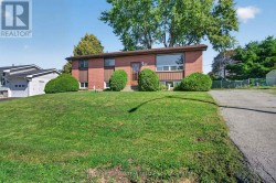139 SHERWOOD AVENUE Loyalist (Amherstview), ON K7N 1N7