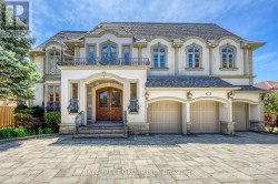 56 WINCHESTER LANE  Richmond Hill, ON L4C 6Y7