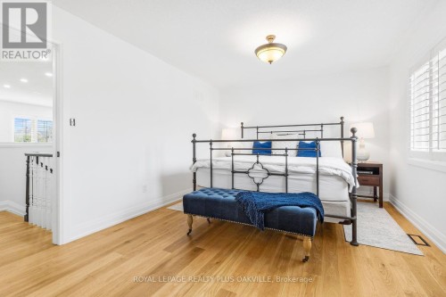 King Size Primary Bedroom - 3119 Hedges Drive, Burlington, ON 