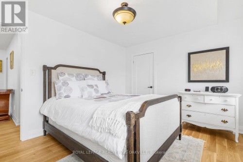 Second Bedroom with Large Closet - 3119 Hedges Drive, Burlington, ON 