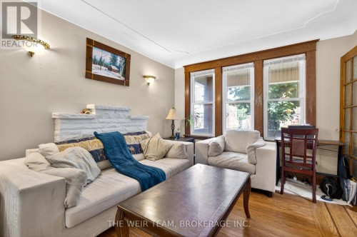 226 Ottawa Street S, Hamilton, ON 