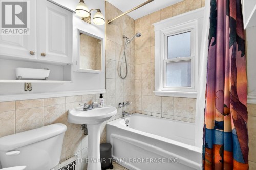 226 Ottawa Street S, Hamilton, ON 