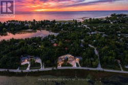 7196 OUTER DRIVE Lambton Shores (Port Franks), ON N0M 2L0