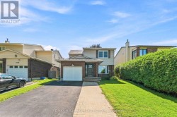 1380 PEBBLE ROAD  Ottawa, ON K1V 0K2
