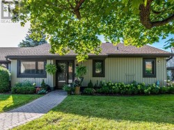 12 KITTANSETT COURT Ottawa, ON K2S 1B9