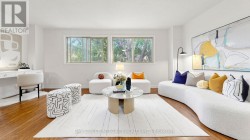 28 TOWNSEND ROAD Toronto, ON M2H 2T2