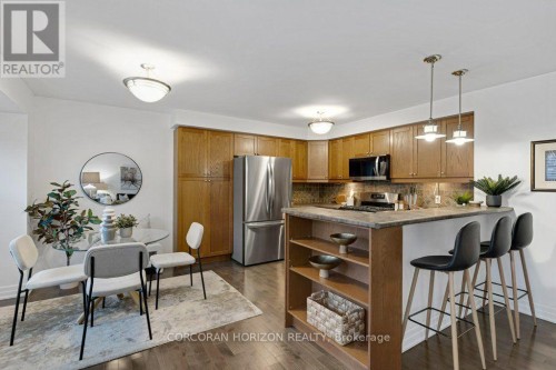 Eat-in kitchen with newer appliances - 88 Baggs Crescent, Cambridge, ON 