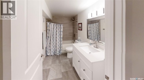 419 Perehudoff Crescent, Saskatoon, SK 
