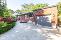 315 BLOXAM AVENUE  London South (South D), ON N6J 3K5