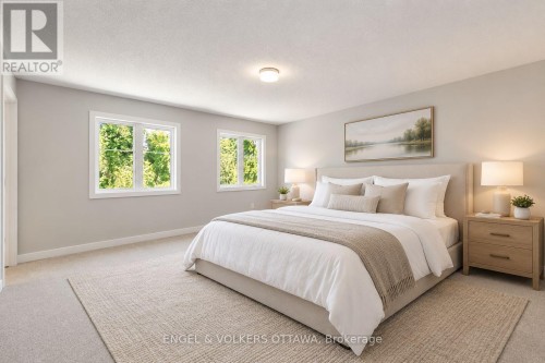 89 Hackamore Crescent, Ottawa, ON 