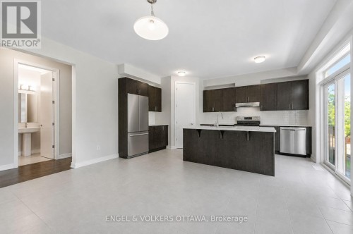 89 Hackamore Crescent, Ottawa, ON 