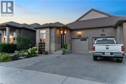 98 WOODBERRY Crescent Elmira, ON N3B 3L1