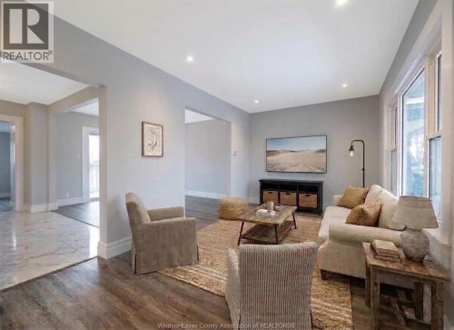 1165 Elm Avenue, Windsor, ON 