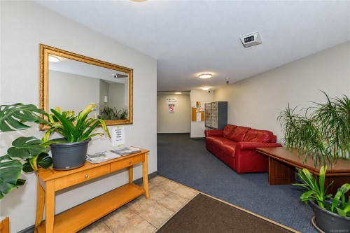#207-3040 Pine St, Chemainus, BC 