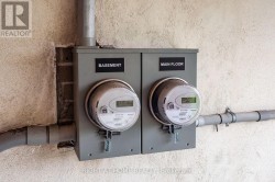 Separated electric between main and basement level - 