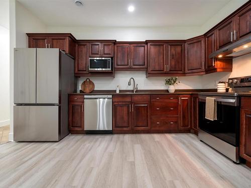 3 Bona Crescent, Enfield, NS 