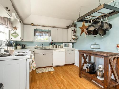 37 Pleasant Street, Yarmouth, NS 