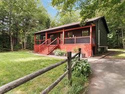 5 Montague Drive Lake Loon, NS B2W 6C7