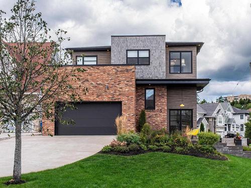 5 Lauderdale Court  Halifax, NS B3S 0C8