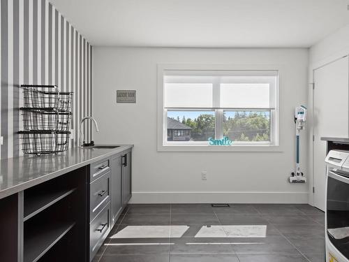 5 Lauderdale Court, Halifax, NS 
