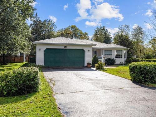 15 Oakland Drive, Charlottetown, PE 