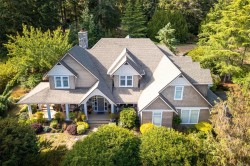 6480 Torin Rd Central Saanich, BC V8M 2H5