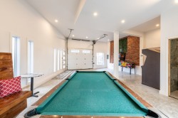 Garage - 