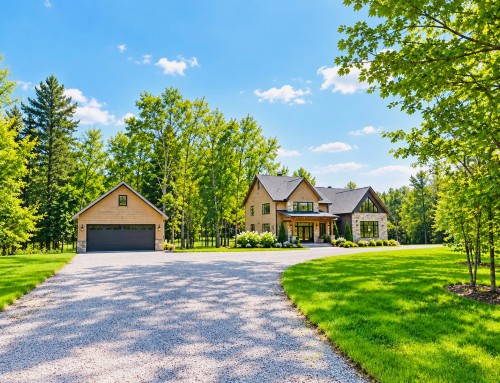268 Rue Montcalm  Saint-Colomban, QC J5K 2N3