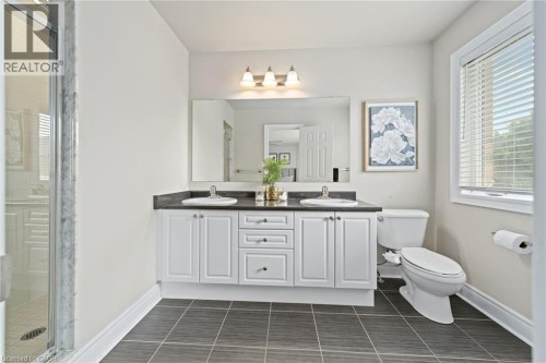 8 Duffel Crescent, Georgetown, ON 