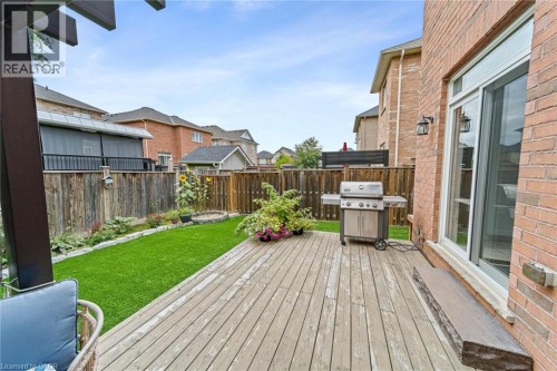 8 Duffel Crescent, Georgetown, ON 