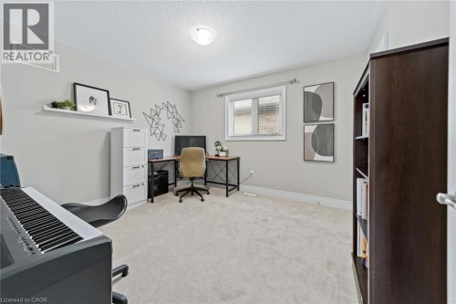 8 Duffel Crescent, Georgetown, ON 