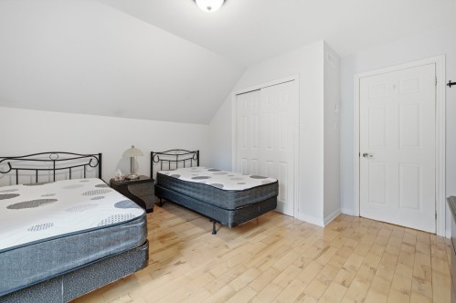 Master Bedroom - 6652 Rue Morin, Val-Morin, QC 