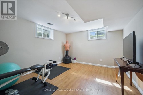 99 Westcliff Way, Cambridge, ON 