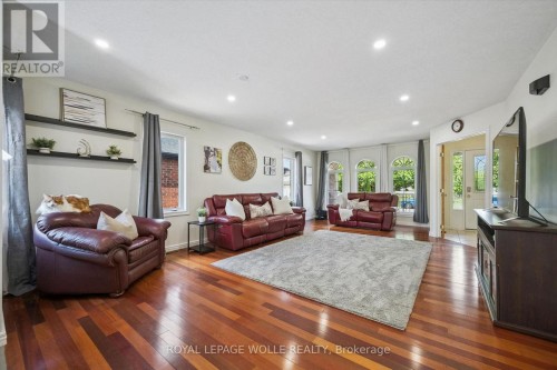 99 Westcliff Way, Cambridge, ON 