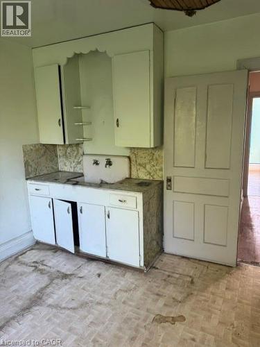 143 Elgin Street, Hamilton, ON 