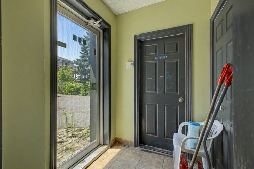 Hall d'entrée/Vestibule - 205 Boul. St-Joseph, Saint-Jean-Sur-Richelieu, QC 