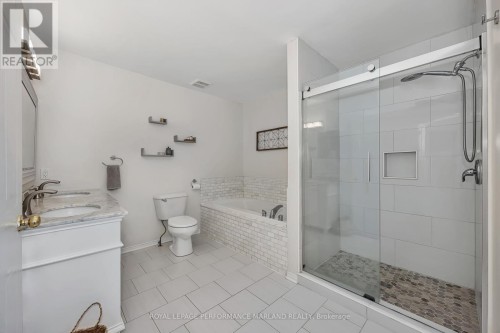 132 Sawmill Private, Ottawa, ON 