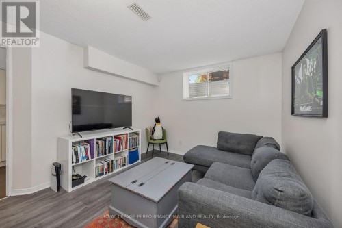 132 Sawmill Private, Ottawa, ON 
