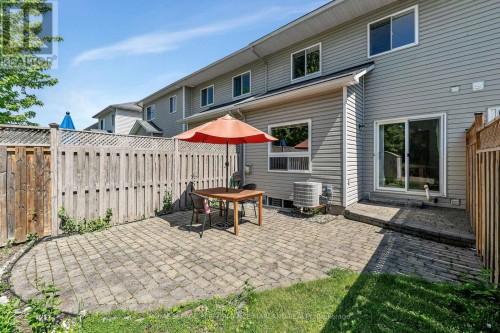 132 Sawmill Private, Ottawa, ON 