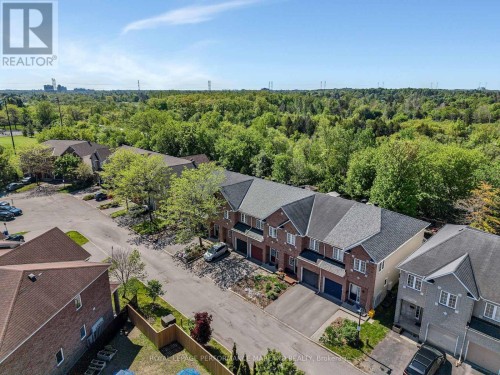 132 Sawmill Private, Ottawa, ON 