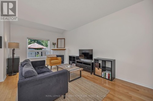 132 Sawmill Private, Ottawa, ON 