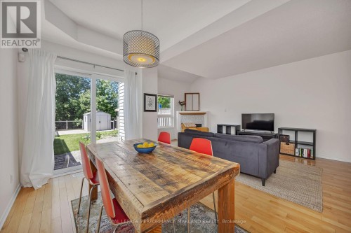 132 Sawmill Private, Ottawa, ON 