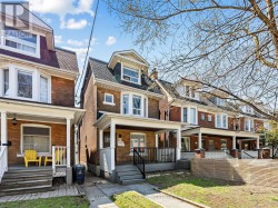 61 CHELSEA AVENUE  Toronto, ON M6P 1B9