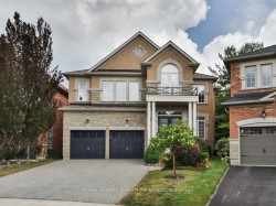 488 Foxcroft Boulevard Newmarket, ON L3X 3L7