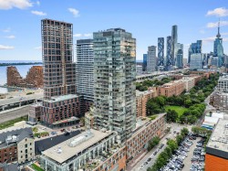 210-33 Mill Street Toronto, ON M5A 3R3