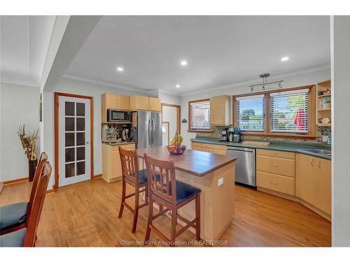 160 John Street, Chatham, ON 